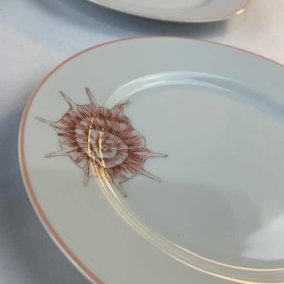 Fitz and Floyd “Coquille” 6 1/2” Bread/Dessert Plate (set of 4) - Picture 11 of 13